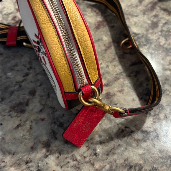 Rare Vintage 90s Mickey Mouse Coach Red and White UFO Crossbody Bag - Picture 5 of 6